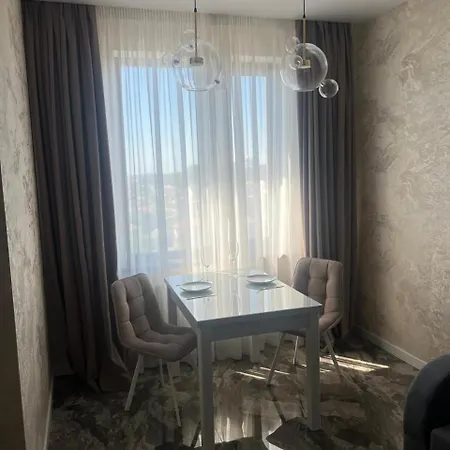 Poseidon Apartment *